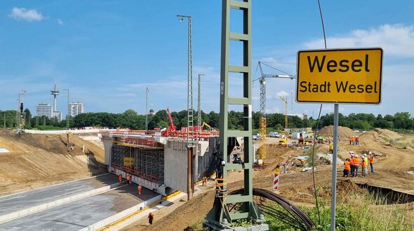 Das Bild zeigt Bauarbeiten in Wesel. Das Bild zeigt Bauarbeiten in Wesel.